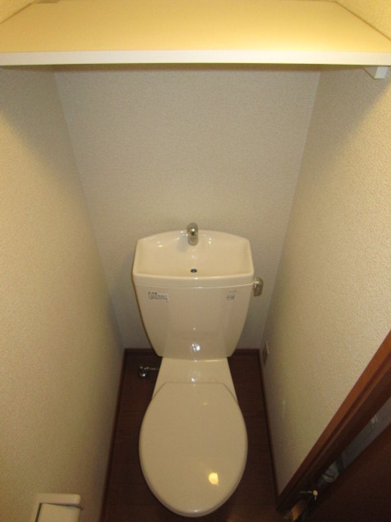レオパレスソレーユ トイレ