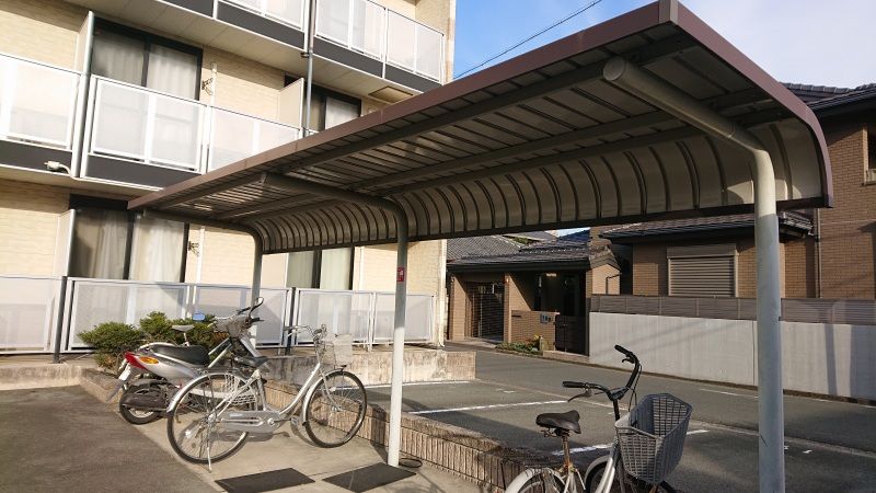 レオパレス春日 共用部分
