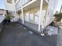 レオパレスＦＩＴⅡ エントランス