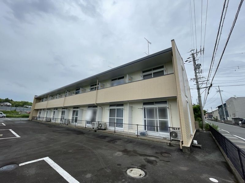 レオパレスバロン 外観