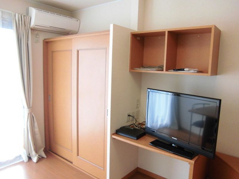 レオパレスアルカンシエル弐番館 収納