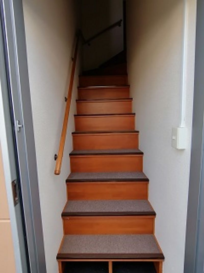 レオパレスオスト　ガルテン 玄関