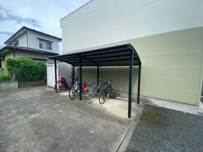 レオパレスシュプール 共用部分