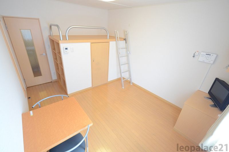 LEONEXT Lovers III Bedroom