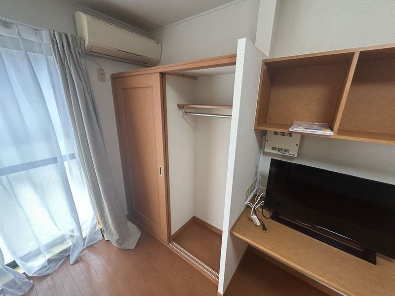 レオパレスひだまりの丘　鹿島 収納