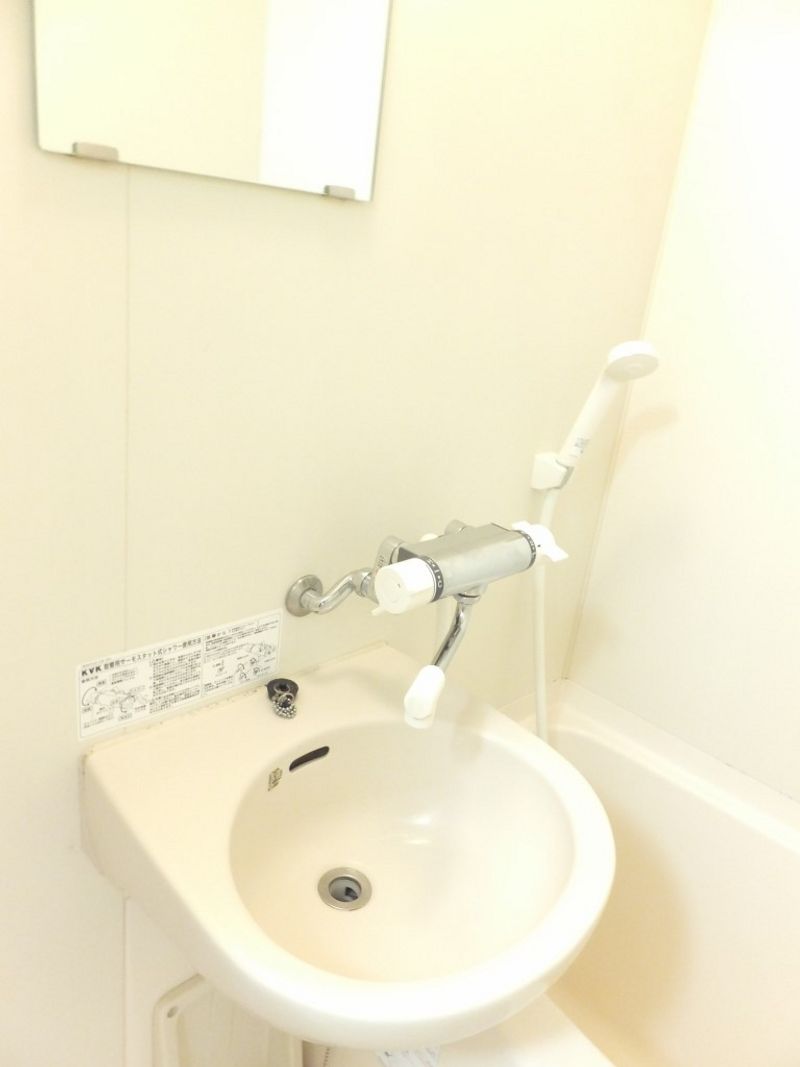 レオパレスバンダイ 洗面所