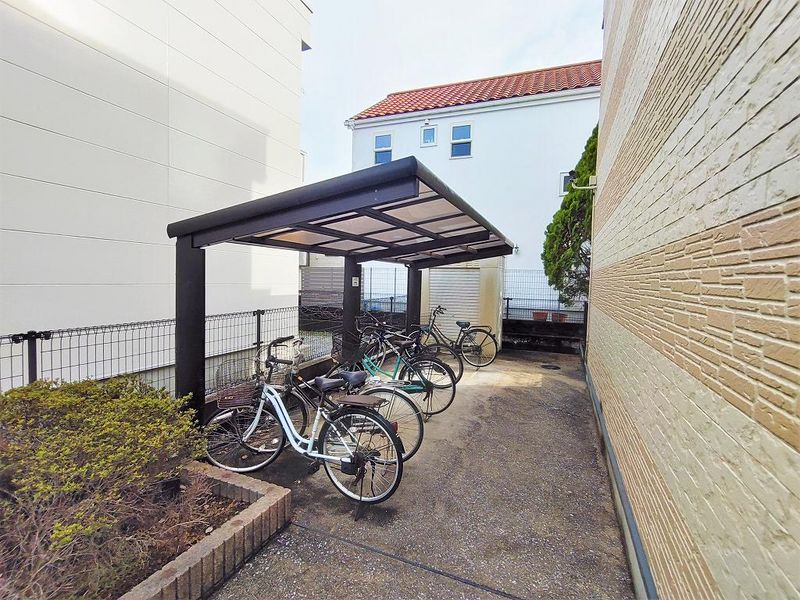 レオパレスパークハイム芝 共用部分