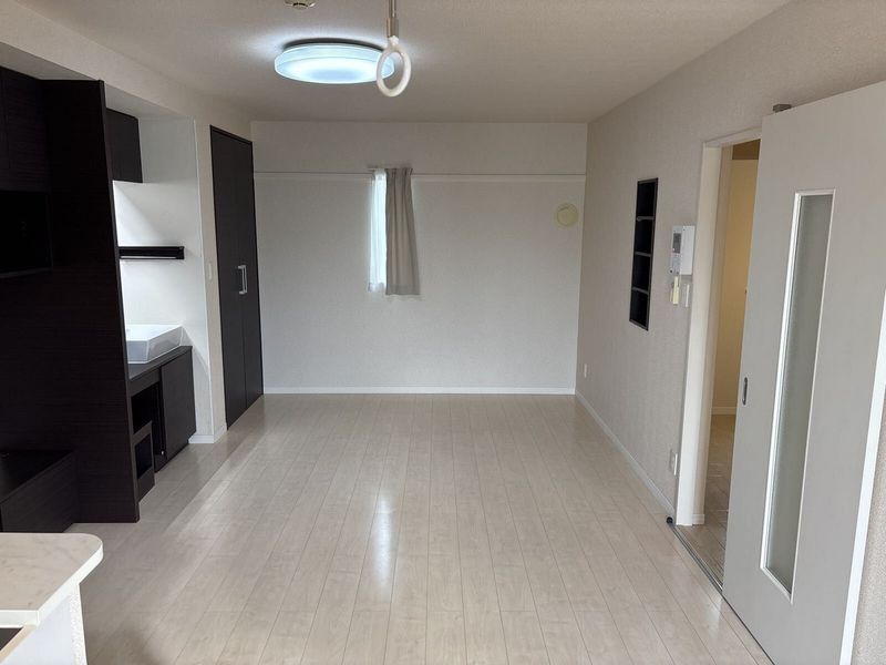 LEONEXT Yukari III Living room