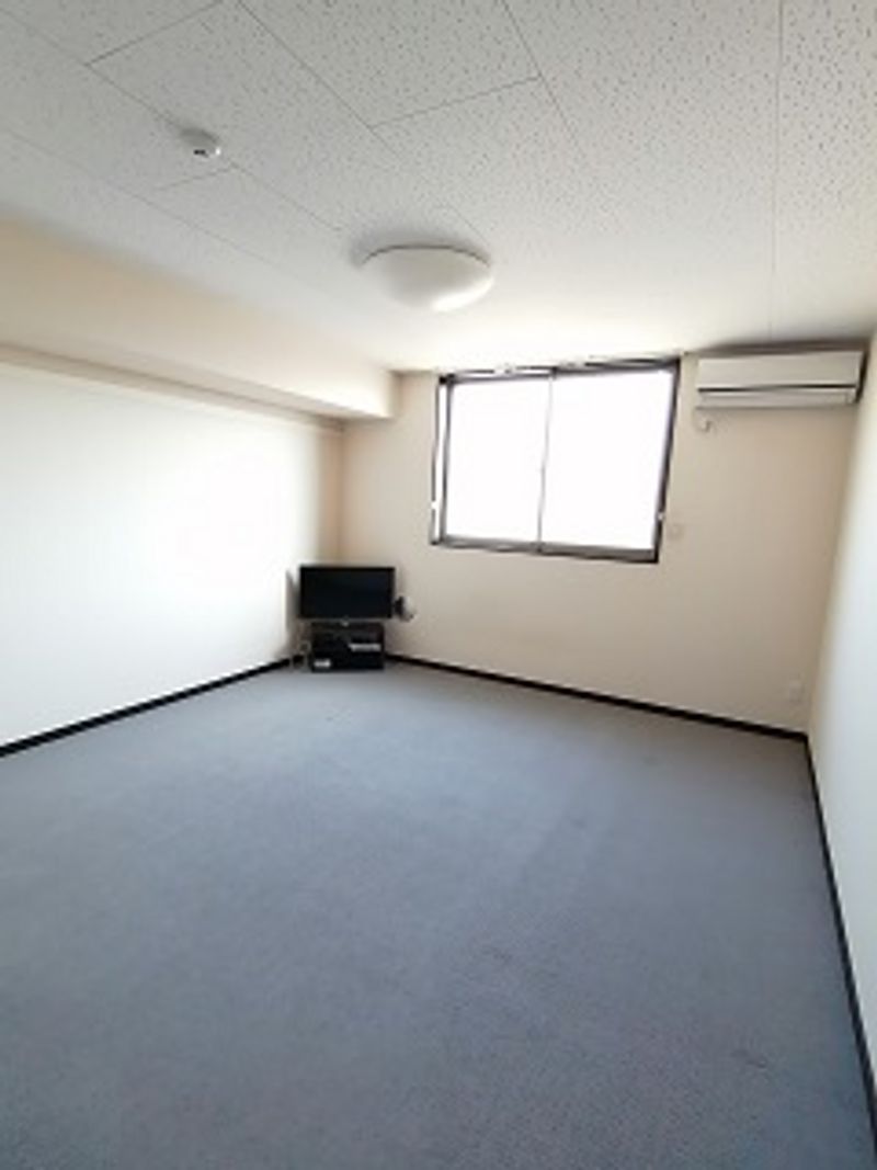 レオネクスト東船迫 居間