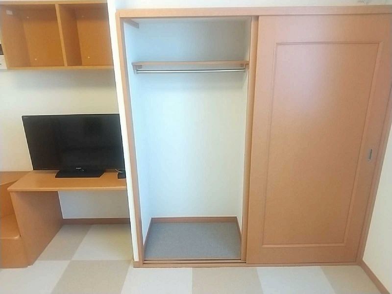 leopalace Suzuran Storage