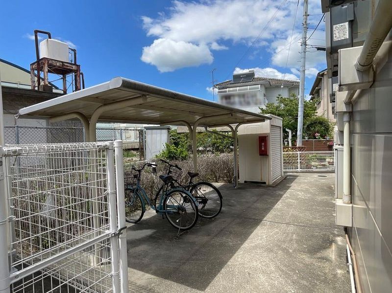 レオパレス松 共用部分