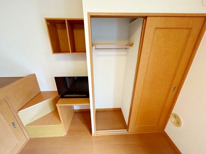 レオパレス若宮 収納