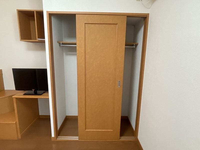 レオパレスヒロ 収納