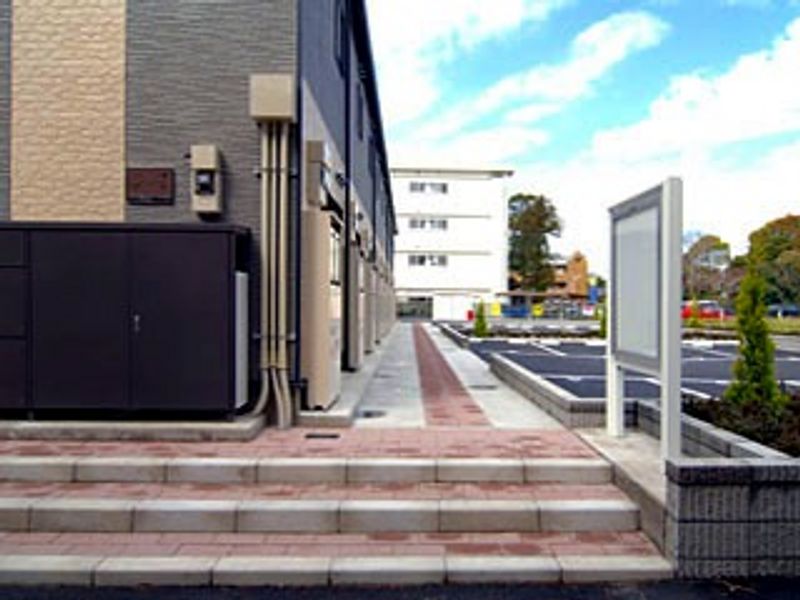 レオパレスクレインヒルズ 共用部分