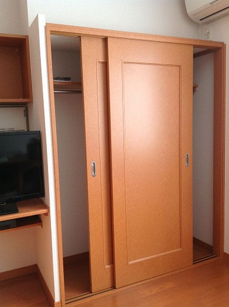 レオパレスディヤハイム　萩 収納
