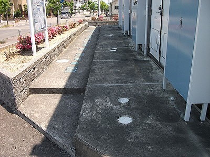 レオパレス中屋敷ルーン 共用部分