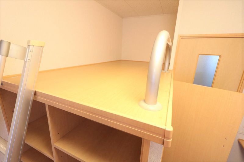 レオパレスアミティエ 収納