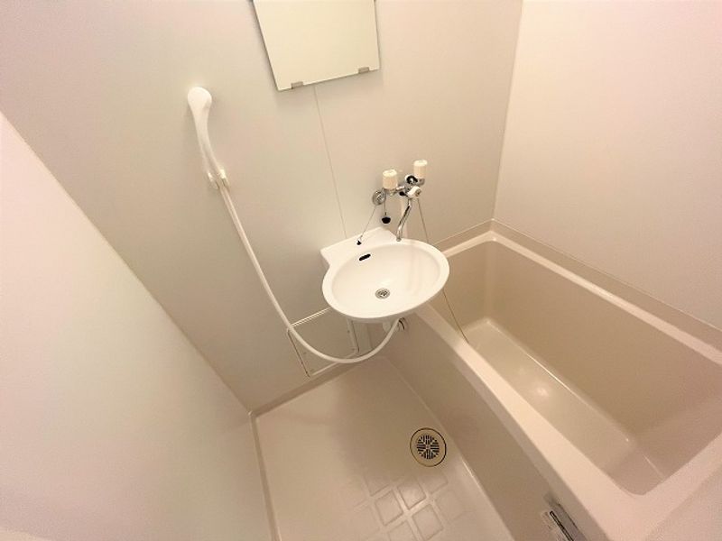 レオパレスフォンターナ大宮 風呂