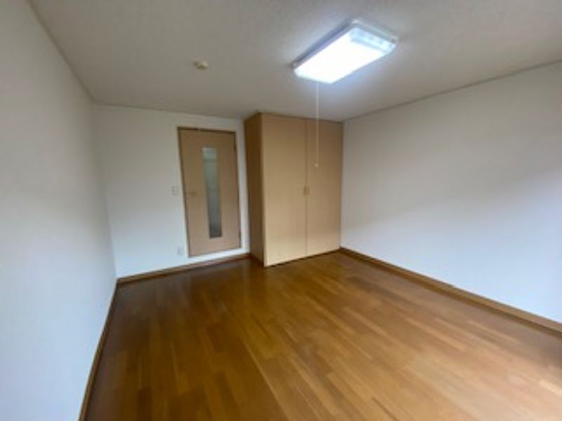 レオパレス日生ひがし 居間