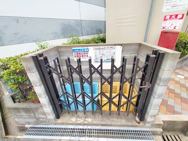 レオパレス三津屋北 共用部分