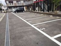 レオパレスリバティⅠ 駐車場