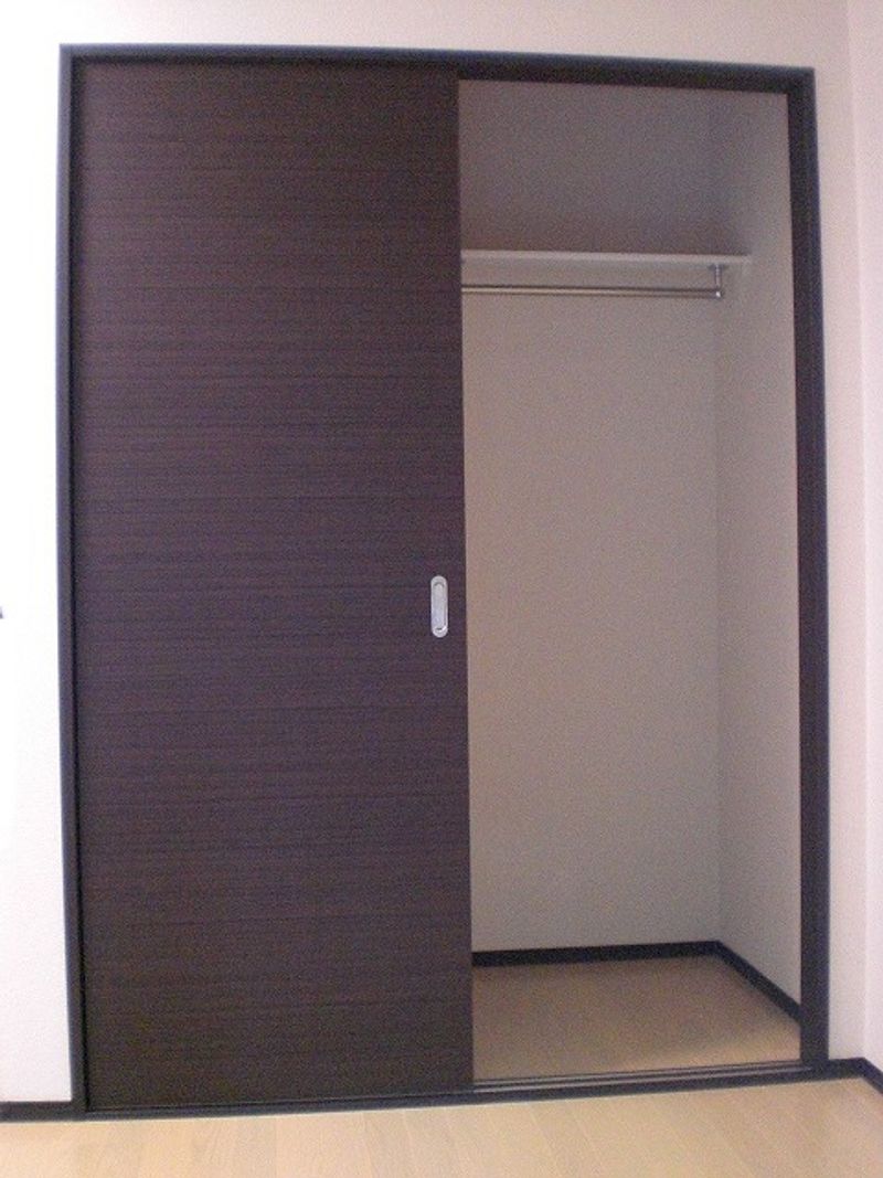 CLEINO HIRO 72 Kho lưu trữ