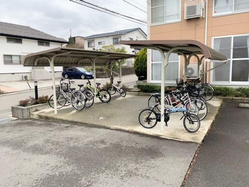 レオパレス竜ヶ丘 共用部分