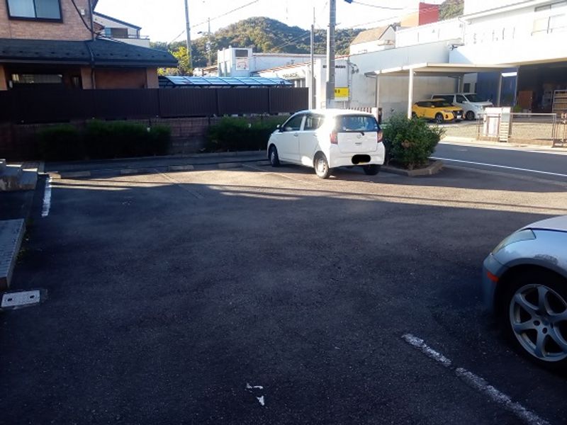 レオパレスＳＥＩＷＡⅡ 駐車場