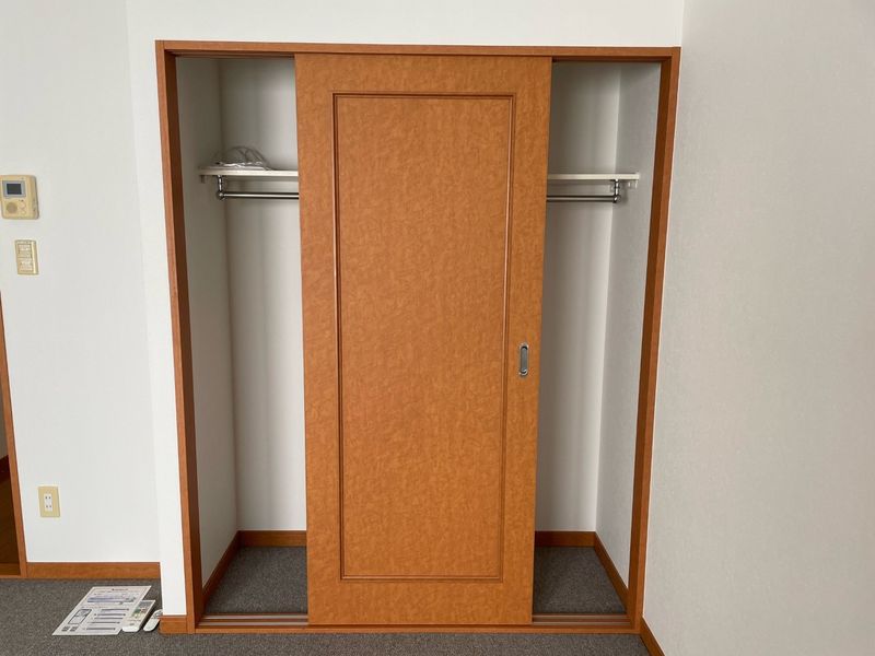 レオパレスヘリテージ新都心 収納