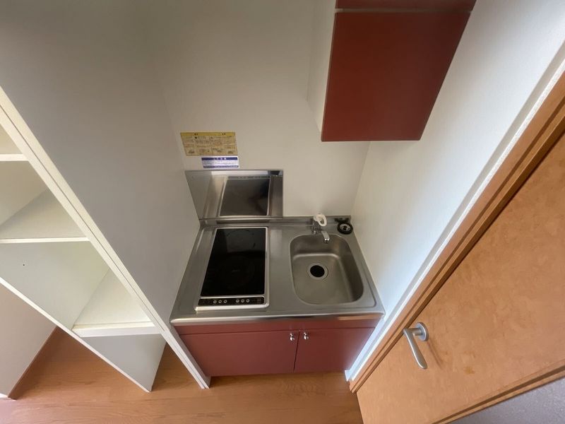 レオパレスウェル キッチン