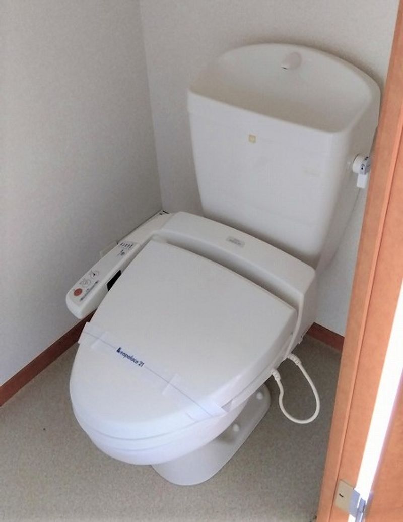 レオパレスアイ トイレ