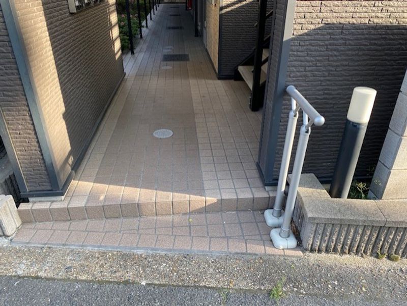 レオネクスト石橋 ロビー