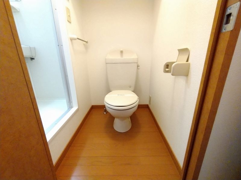 レオパレスきらり トイレ