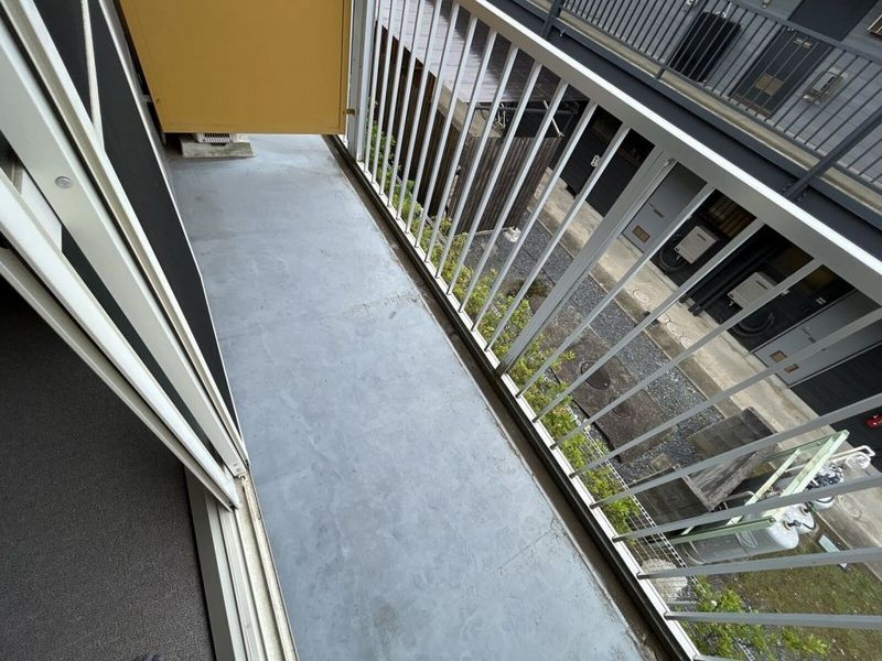 レオパレスエスポワール バルコニー