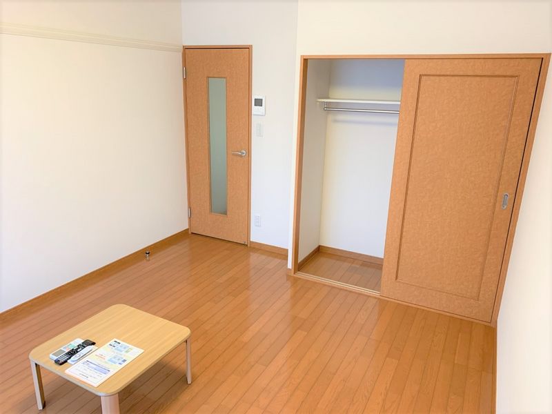 レオパレスＤＥＤＯ 寝室