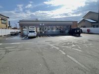 LEONEXT KURICO Môi trường xung quanh