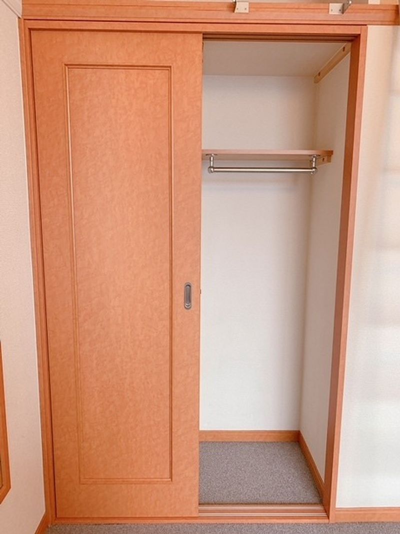 レオパレスシェ　モアⅡ 収納