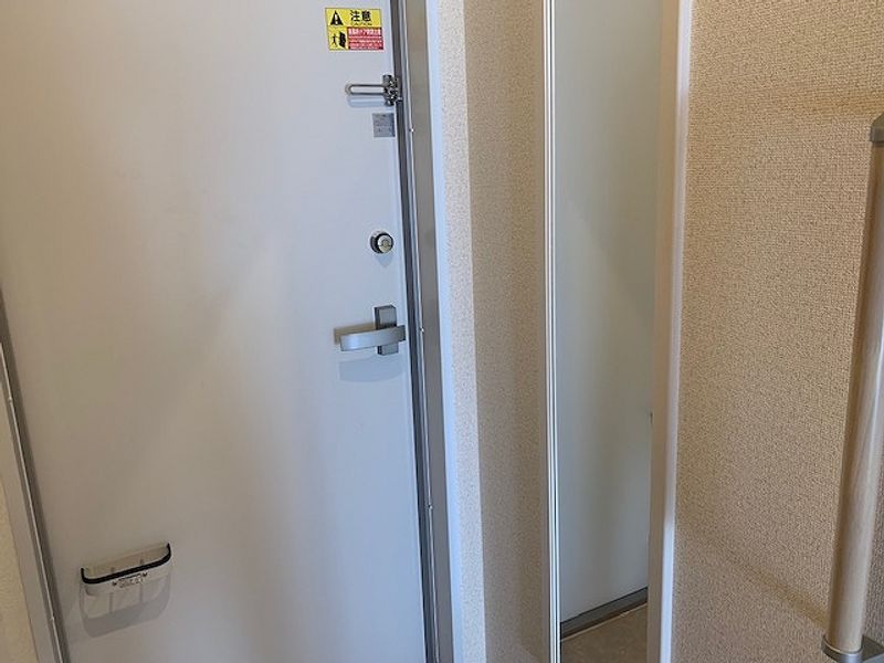 レオネクストベガ 玄関
