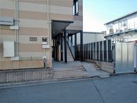 レオパレスアサヒ エントランス