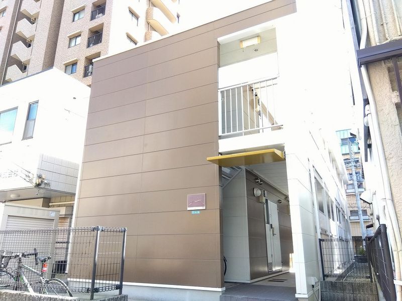 レオパレス桜町 外観