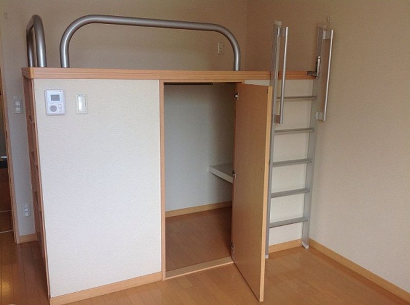 レオネクストうちなー 収納