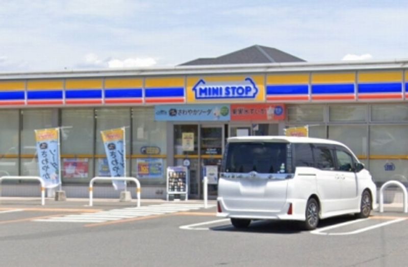 レオパレス８８８ 周辺環境