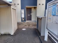 レオネクストＦＣブラボーＢ エントランス