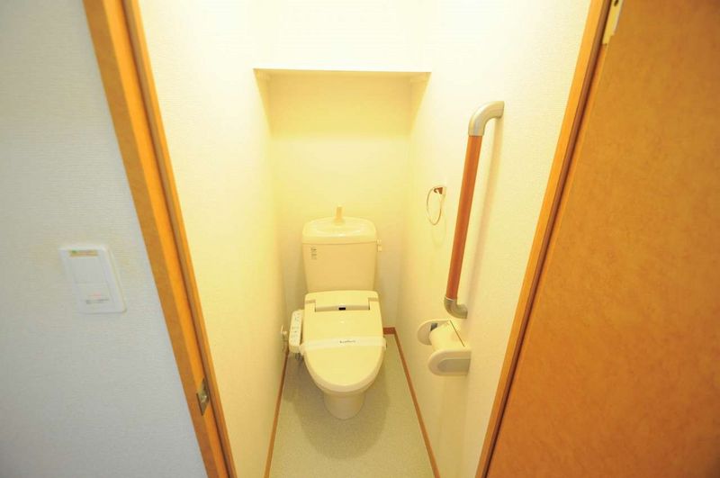 レオパレス立林 トイレ
