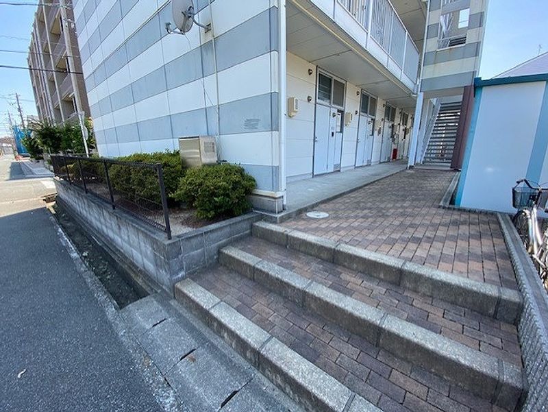 レオパレス山手 共用部分