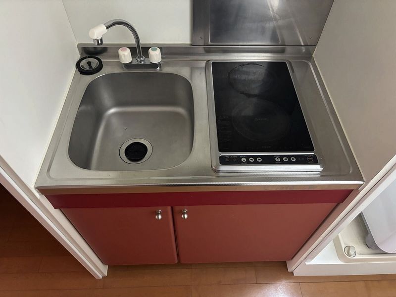 leopalace West Gold Kitchen