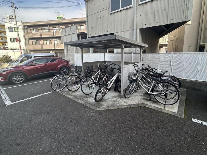 レオパレスパークフロントＭＫ 共用部分