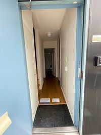 レオパレスＨＯＮＧＯ 玄関