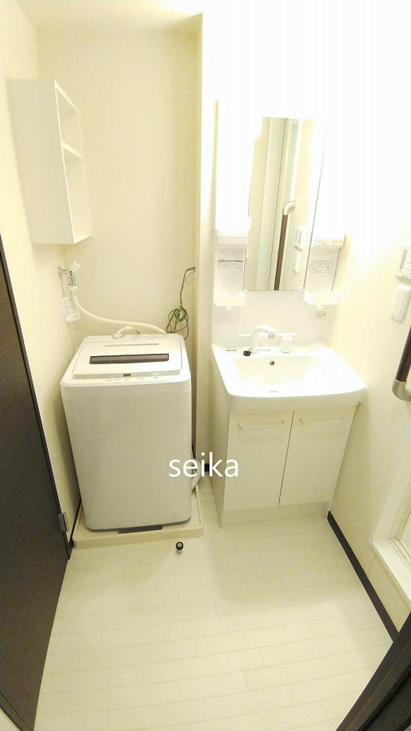 レオネクストアイランド 洗面所