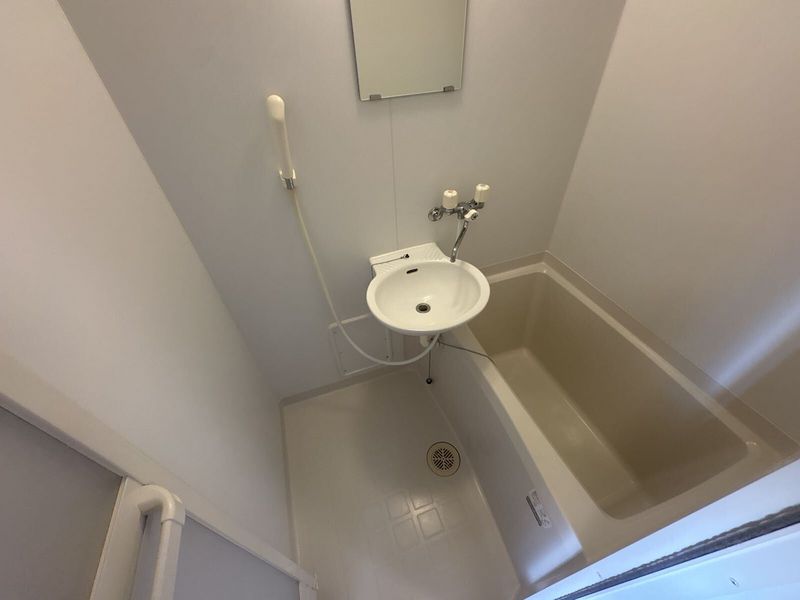 レオパレス新鎌ケ谷ＫＩＹＯＴＡ 風呂